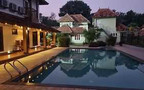 Vajra Ayurveda And Yoga Retreat